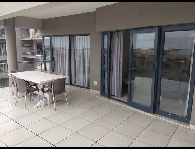 3 BEDROOM APARTMENT FOR SALE IN LAWRENCE ROCKS